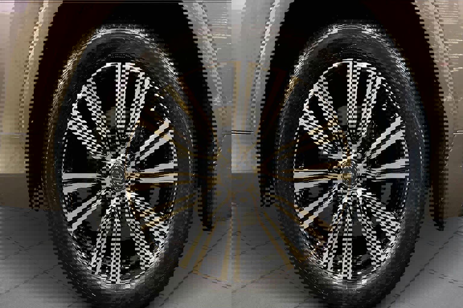 New 2026 Lexus LX 600 4WD w/ Luxury Package image 11