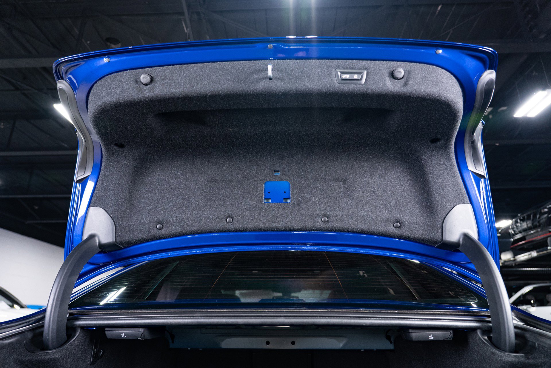 Used 2019 BMW M5 w/ Executive Package image 41