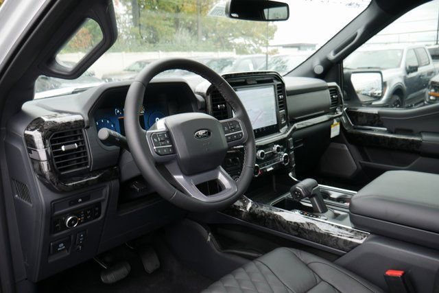 New 2025 Ford F150 XLT w/ Equipment Group 303A High image 18