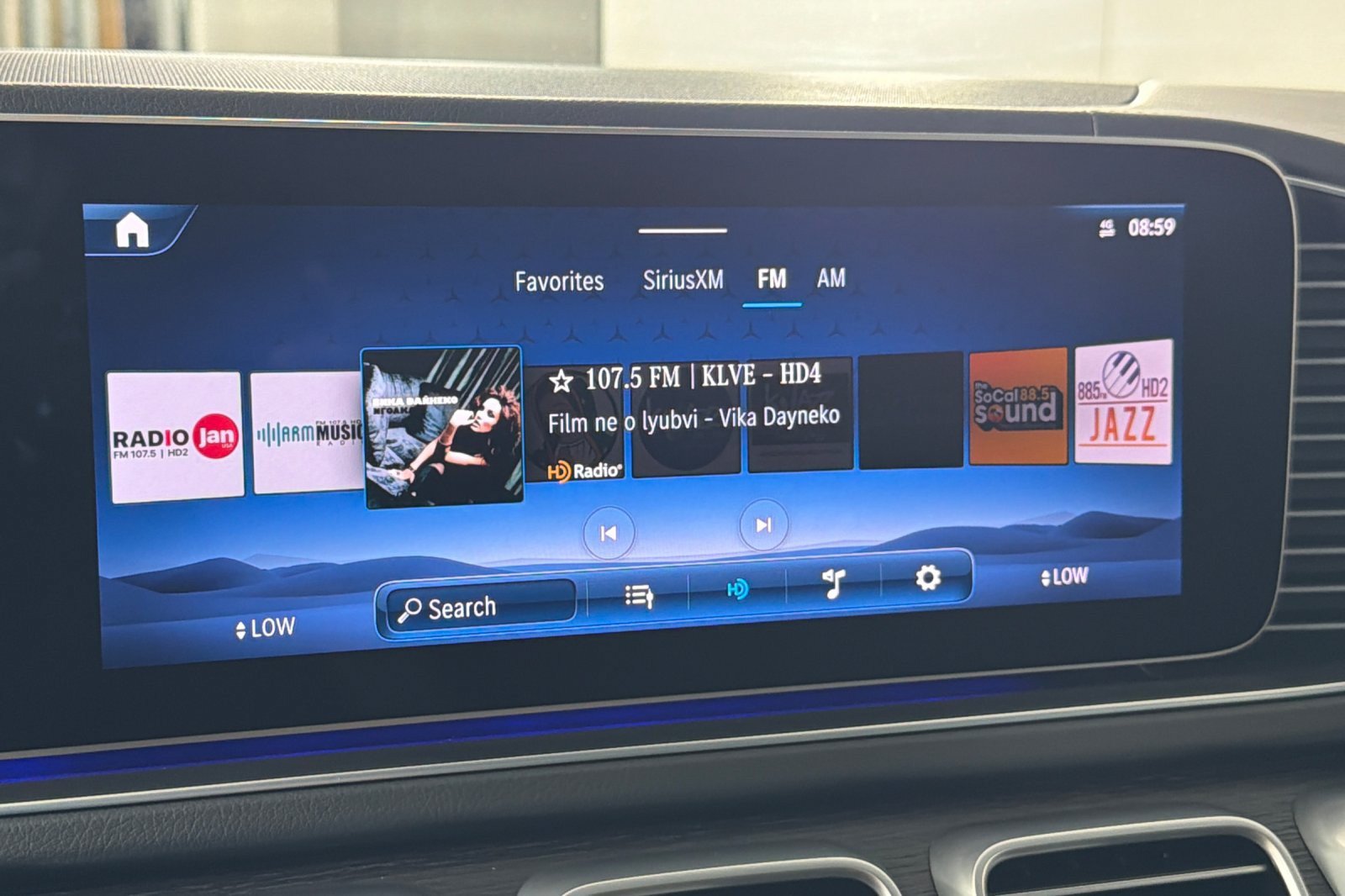 Used 2026 Mercedes-Benz GLS 450 4MATIC image 17