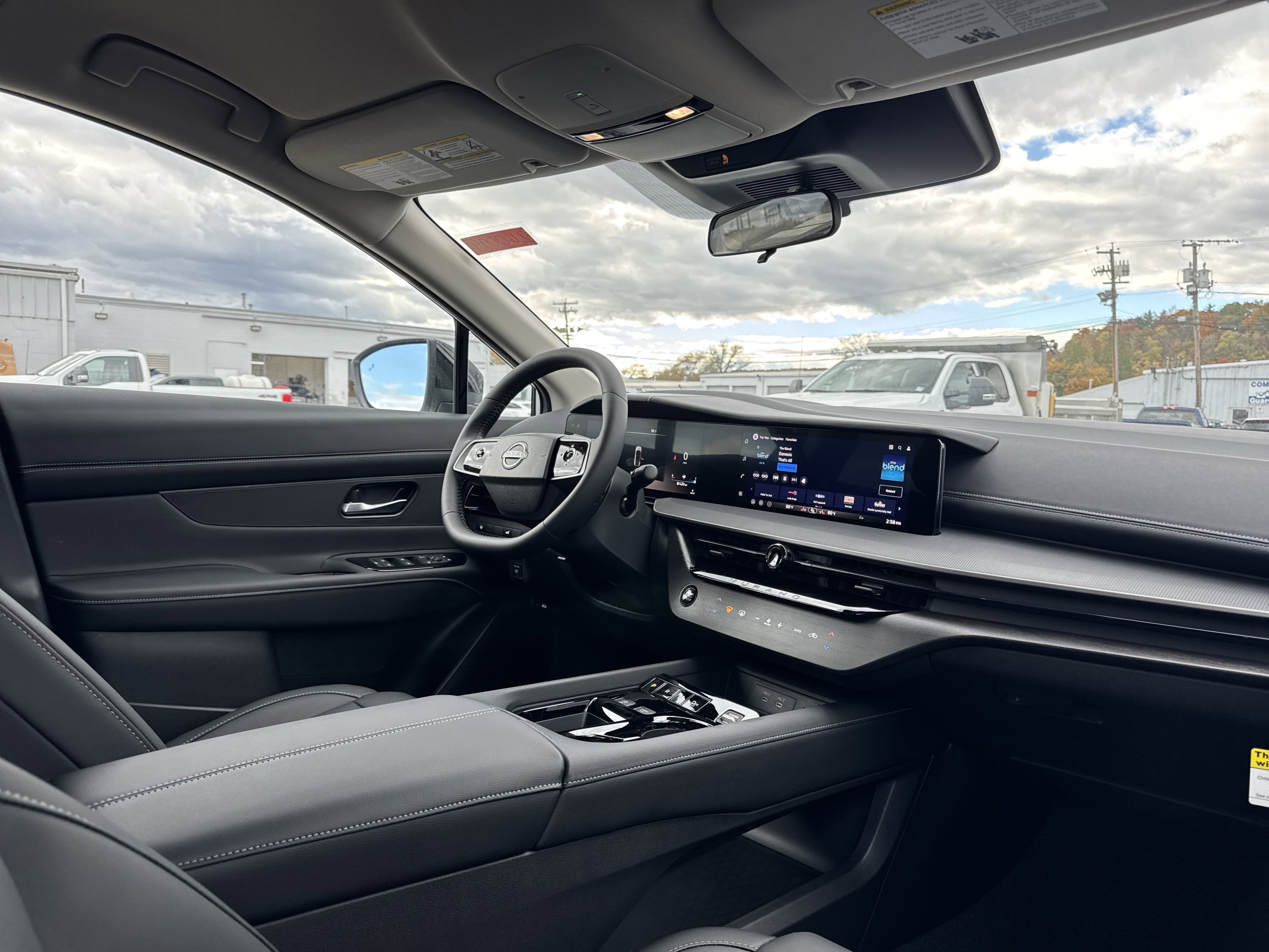 New 2026 Nissan Murano SV image 15