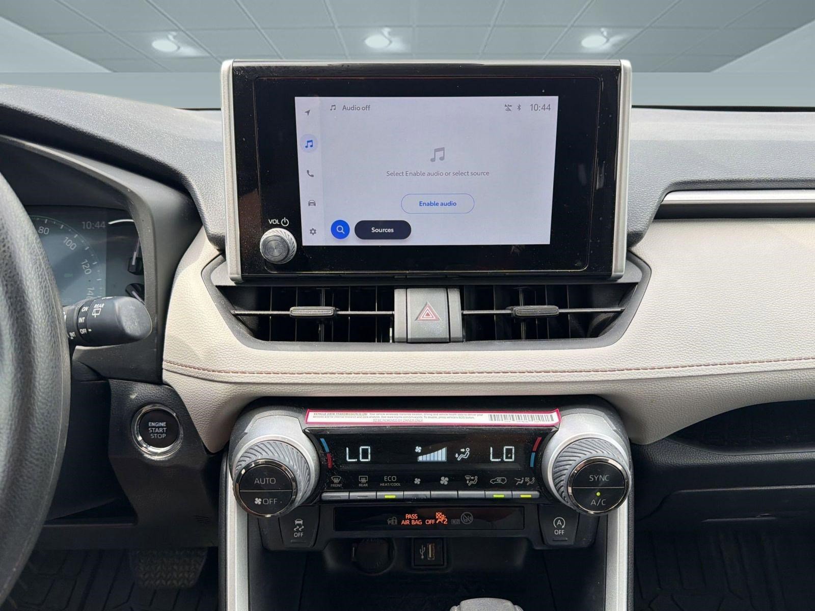 Used 2024 Toyota RAV4 XLE w/ Convenience Package image 28