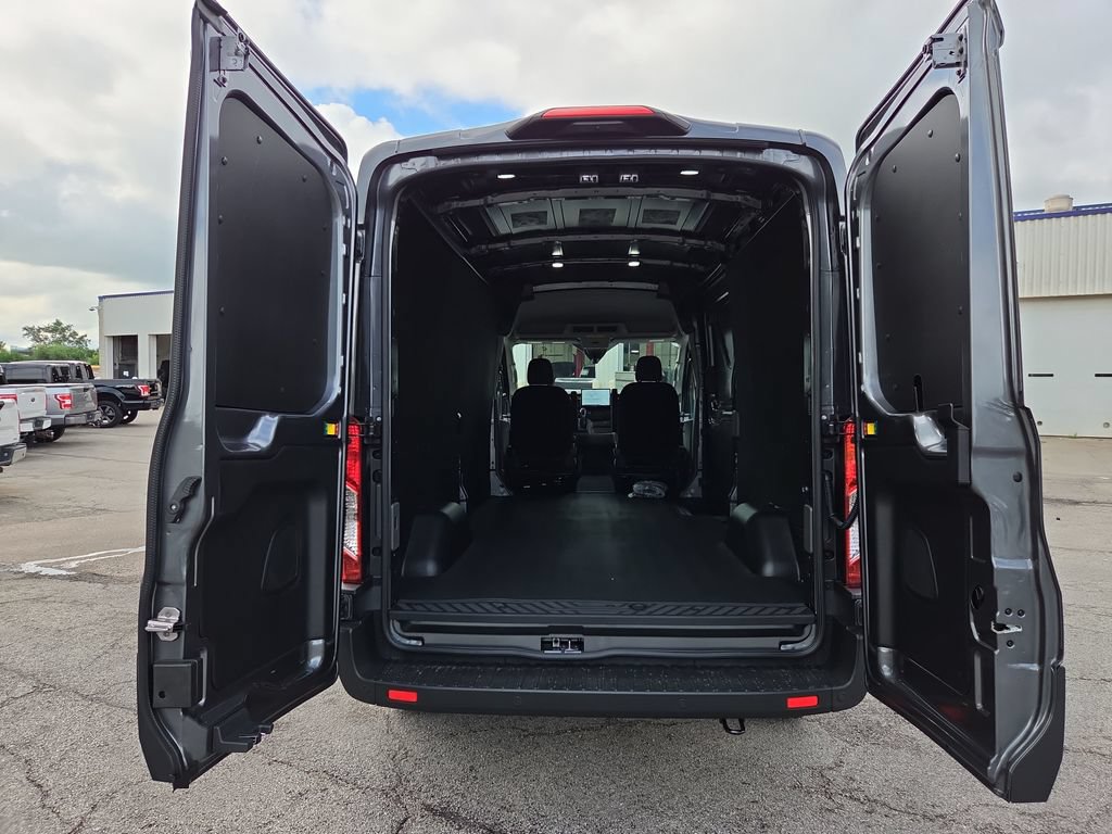 New 2026 Ford Transit 250 148 Medium Roof w/ Load Area Protection Package RWD image 13