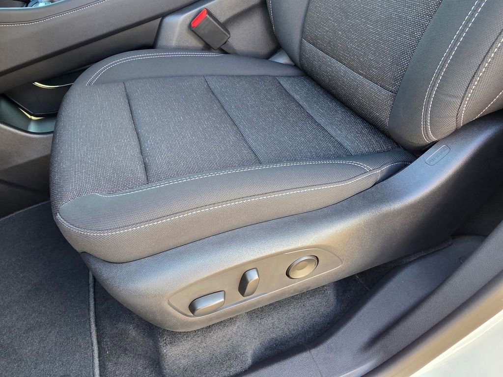 New 2026 Chevrolet Traverse LT w/ LPO, Floor Liner Package image 10