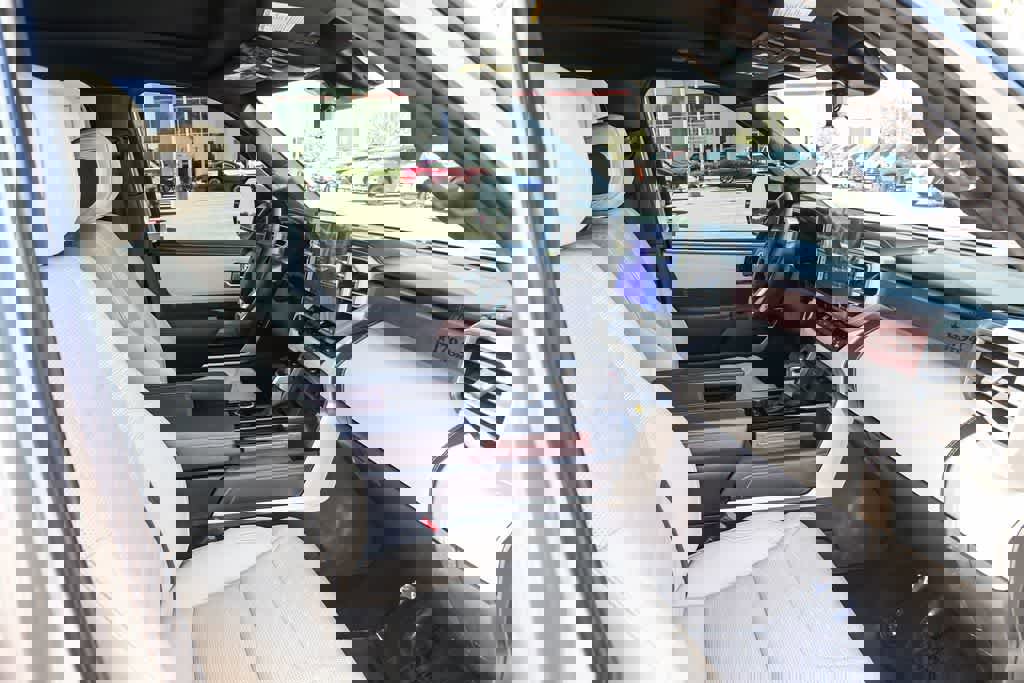 Used 2023 Toyota Tundra 1794 Edition image 16