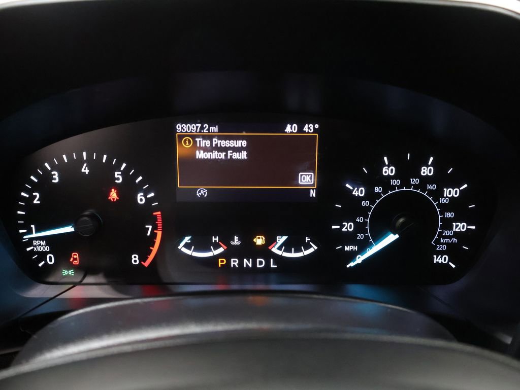 Used 2020 Ford Escape SE image 38