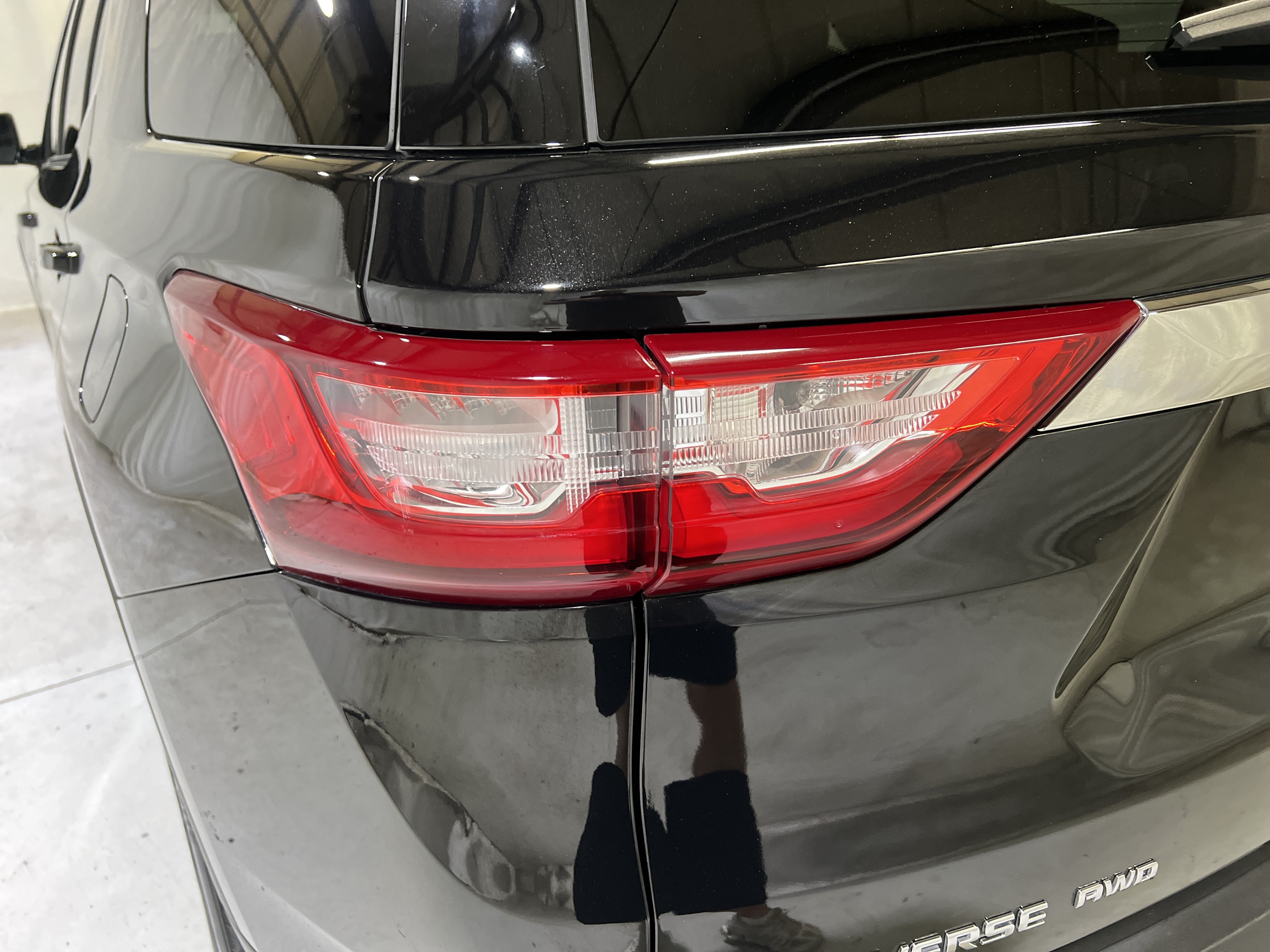 Used 2019 Chevrolet Traverse LT w/ LPO, Floor Liner Package AWD/4WD image 10
