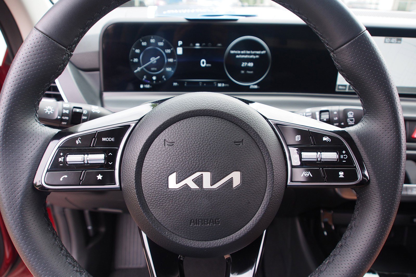 Used 2025 Kia Seltos SX w/ SX Sunroof Package image 21