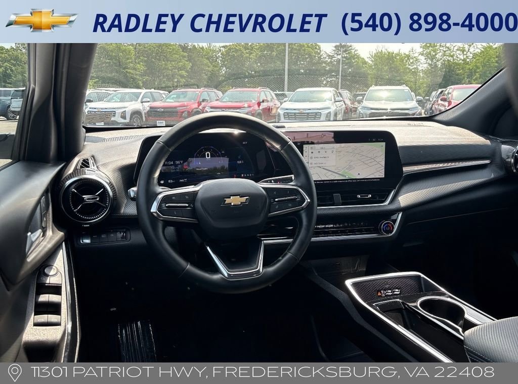 Certified 2025 Chevrolet Equinox LT w/ Convenience Package II AWD/4WD image 13