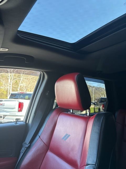 Used 2022 Dodge Durango R/T w/ Blacktop Package image 25
