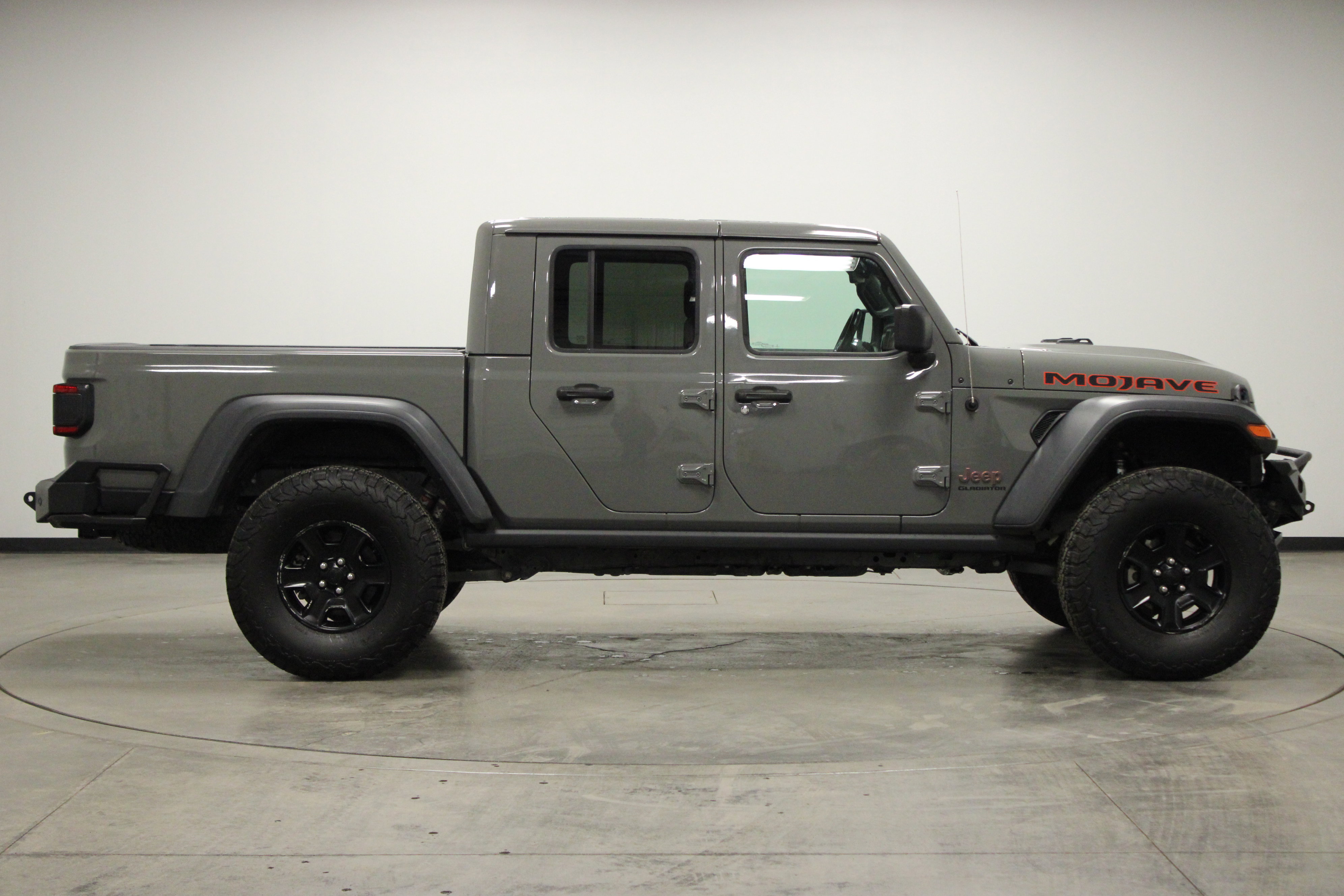Used 2021 Jeep Gladiator Mojave image 9