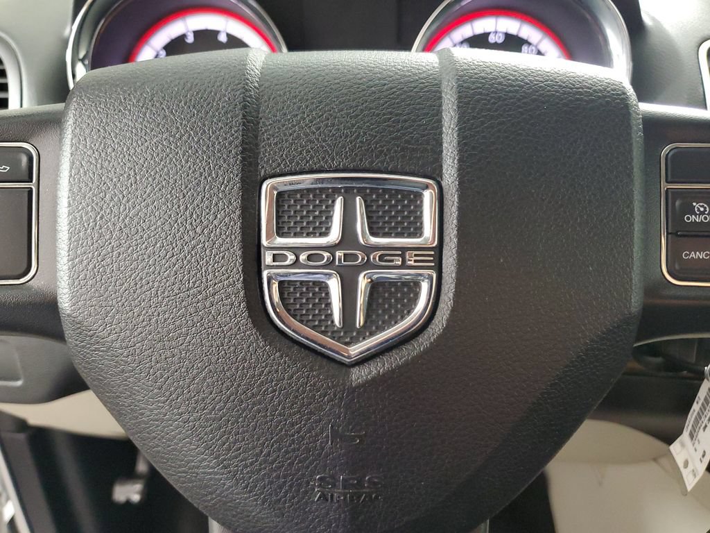 Used 2018 Dodge Grand Caravan SE w/ UConnect Hands-Free Group FWD image 21