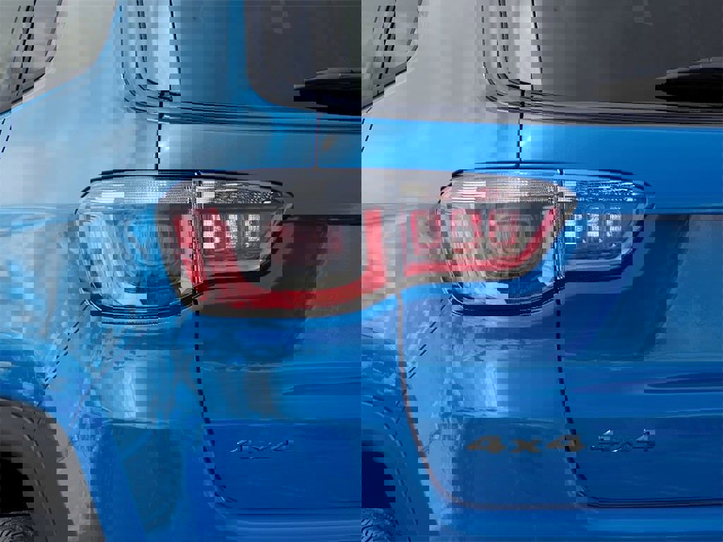 New 2026 Jeep Compass Limited image 9