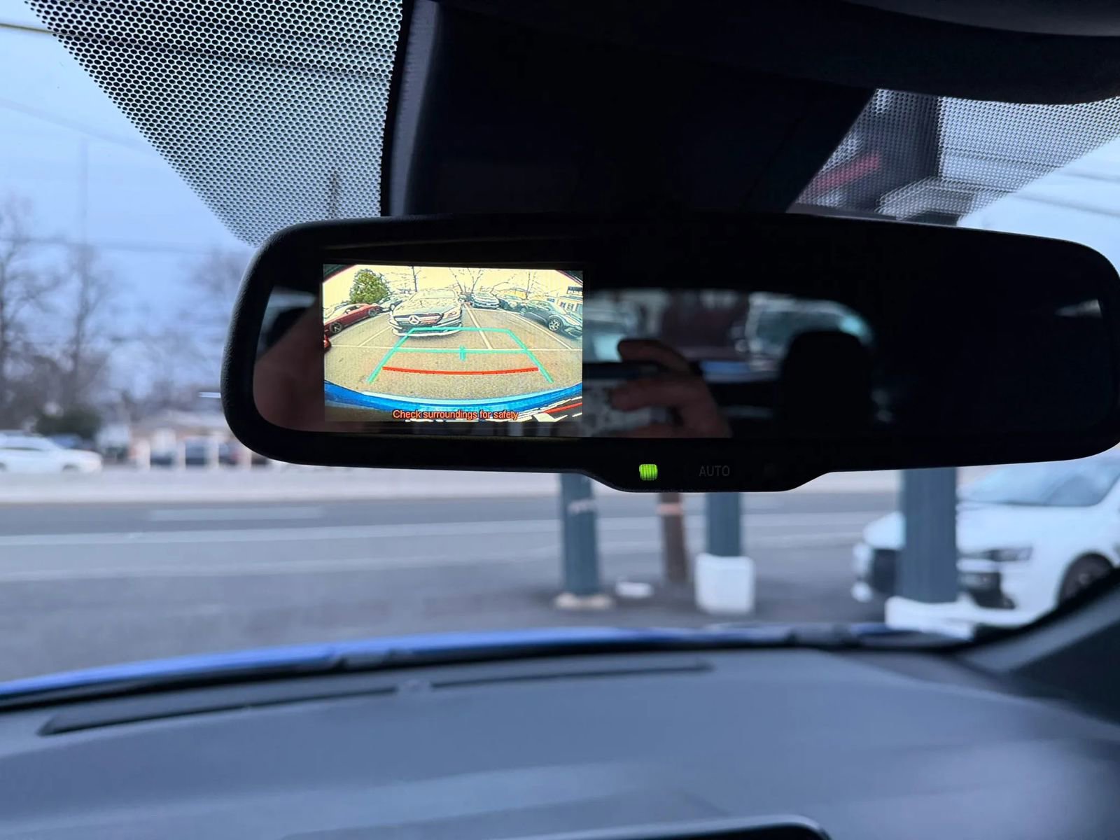Used 2018 Toyota C-HR XLE image 34