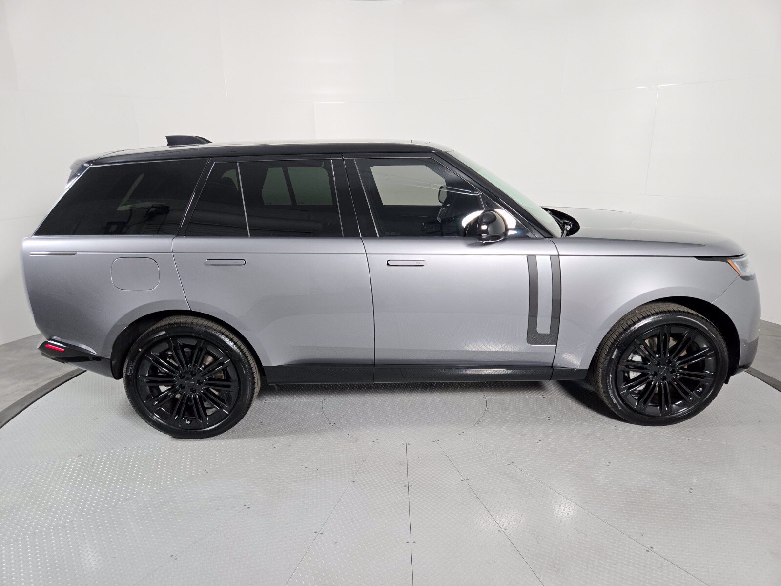 New 2026 Land Rover Range Rover SE AWD/4WD image 6