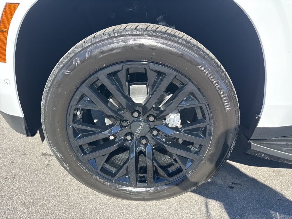 New 2026 GMC Yukon XL Elevation w/ LPO, Elevation Black Package image 35