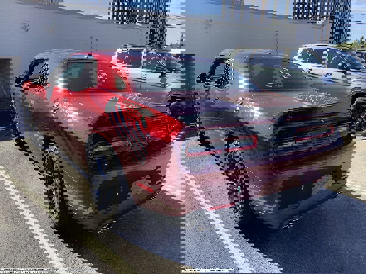 Used 2023 Dodge Challenger SXT w/ Blacktop Package image 5