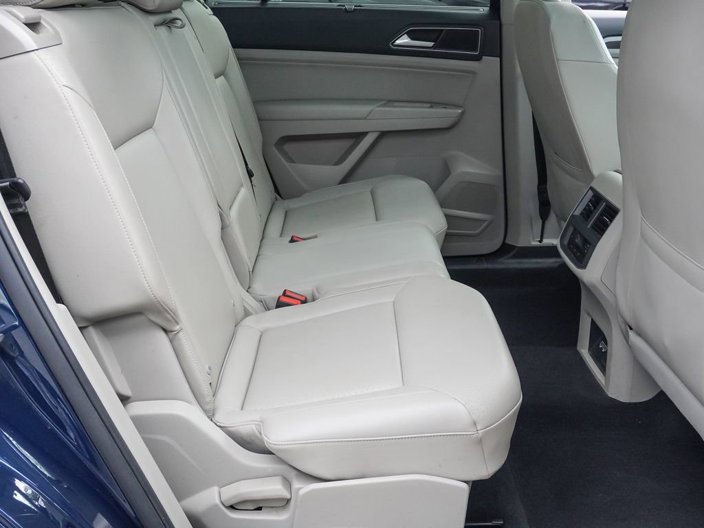 Used 2019 Volkswagen Atlas SEL R-Line AWD/4WD image 36
