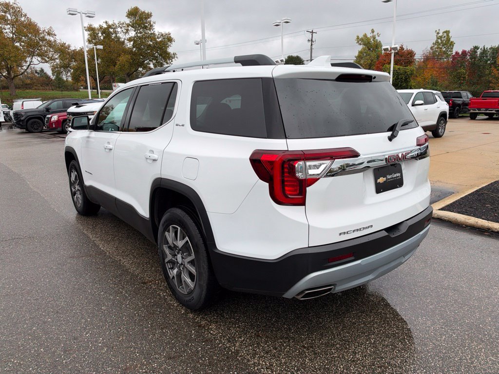 Certified 2023 GMC Acadia SLE w/ Driver Convenience Package FWD image 13