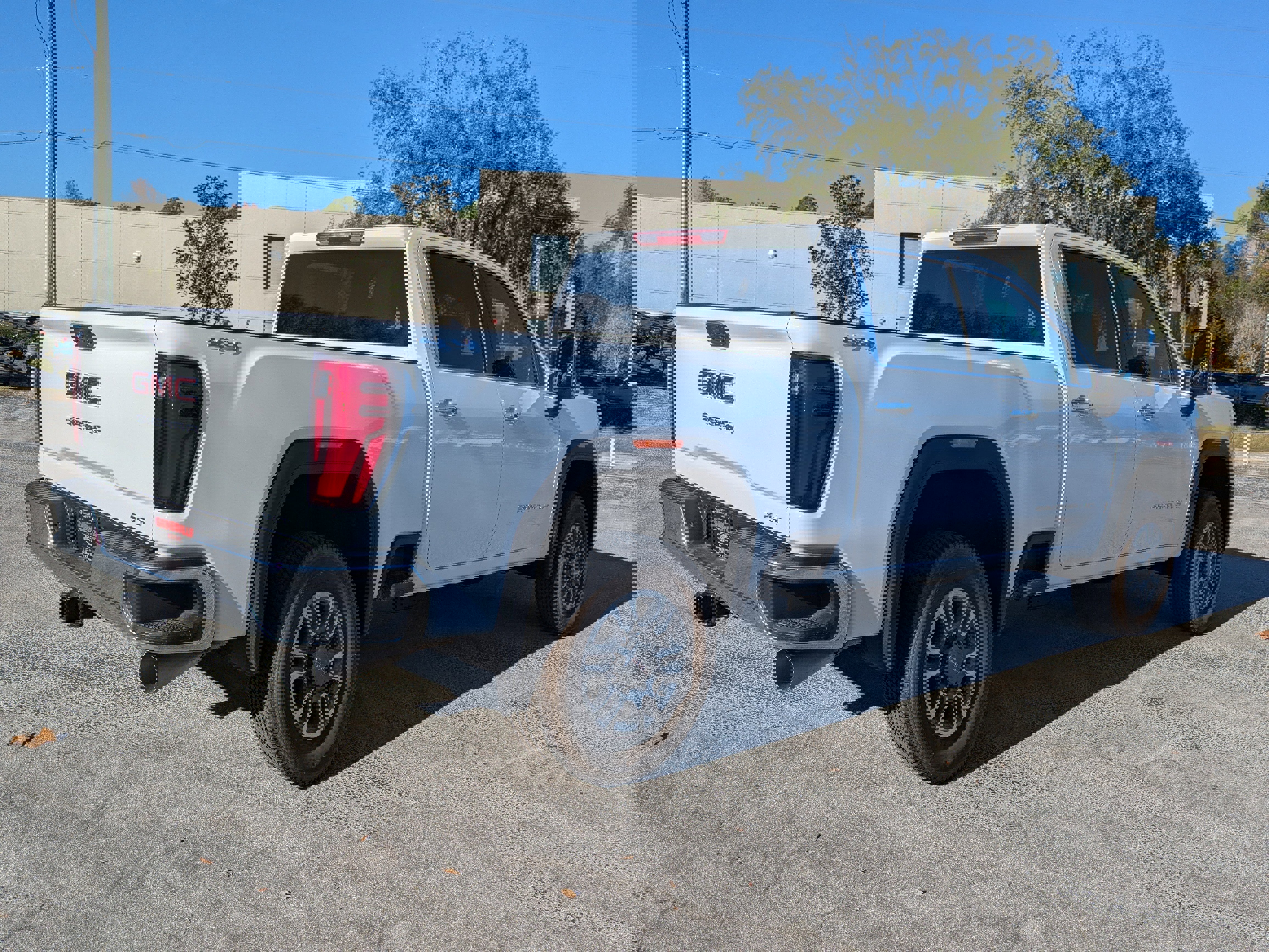 New 2026 GMC Sierra 2500 SLT image 5