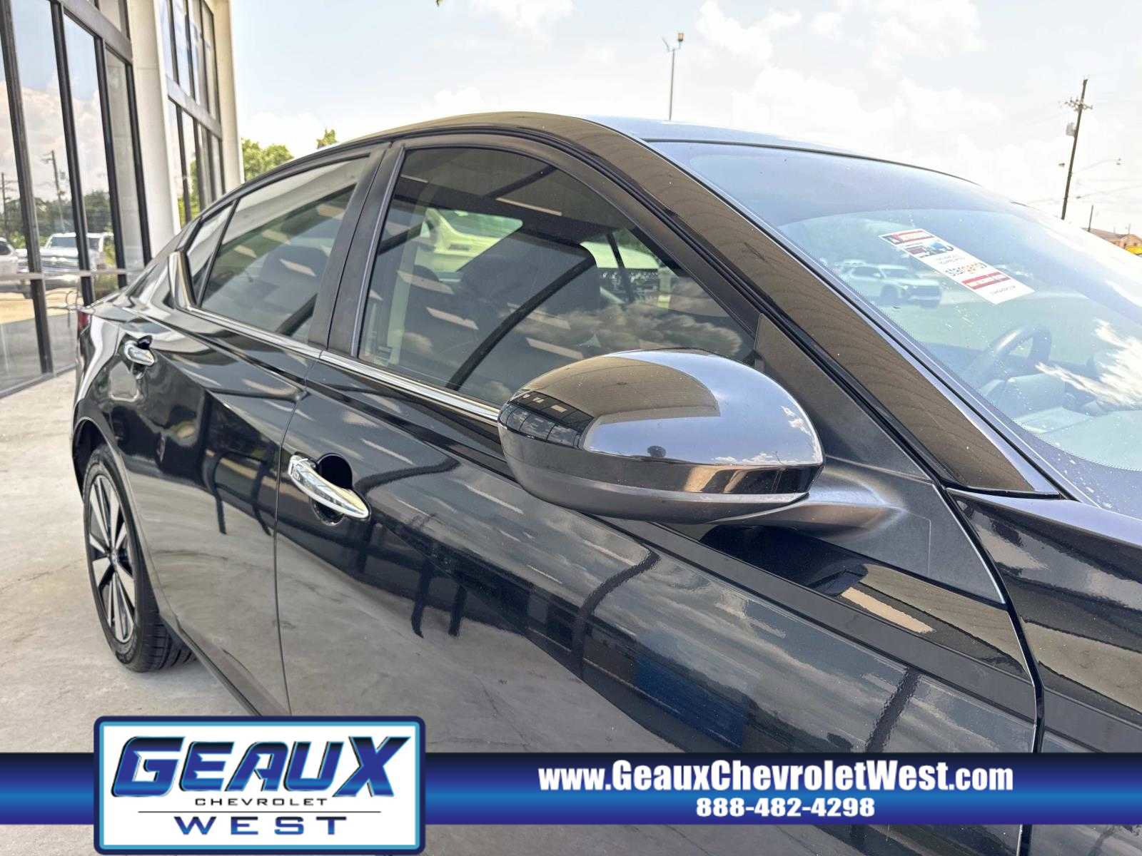 Used 2021 Nissan Altima 2.5 SV image 15