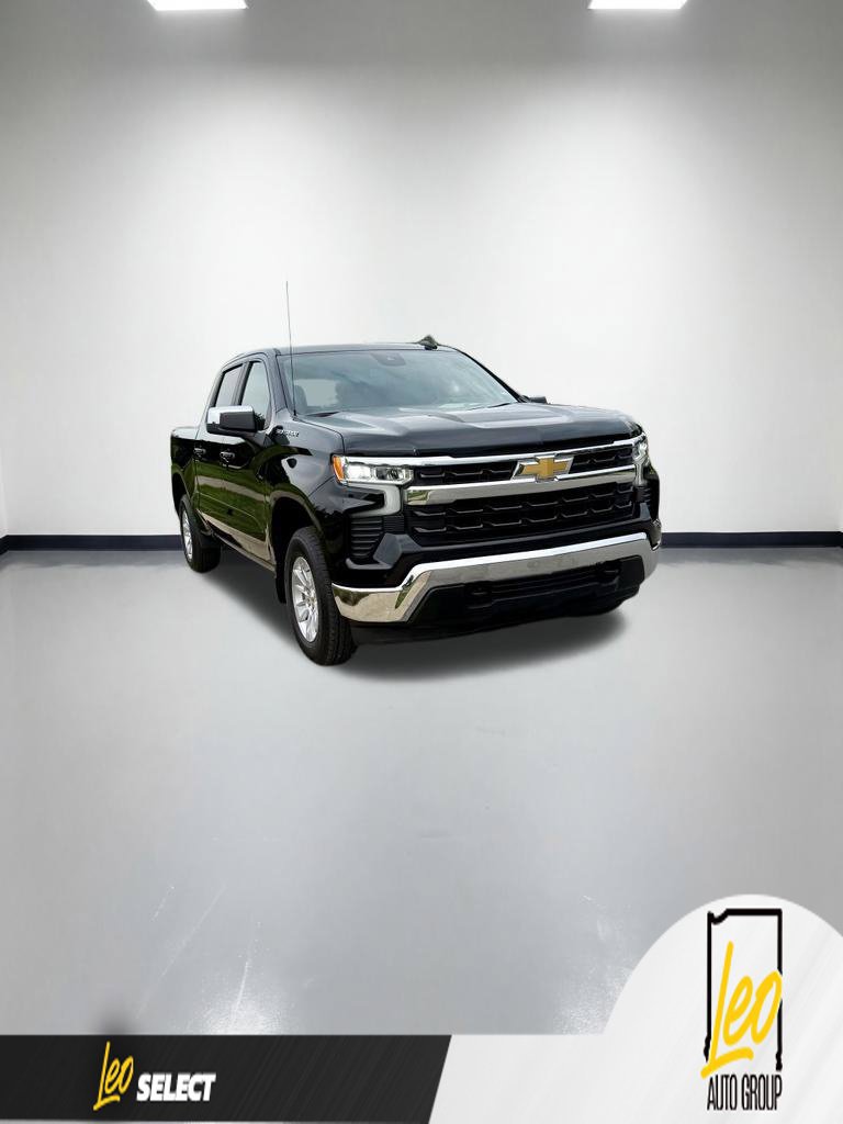 Used 2026 Chevrolet Silverado 1500 LT AWD/4WD image 2