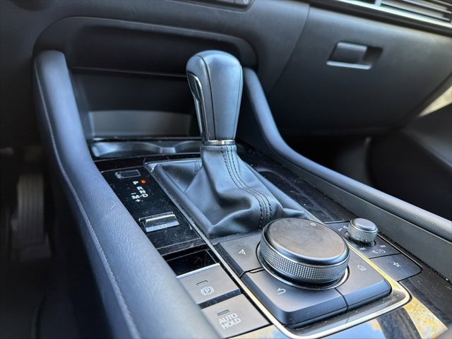 Used 2024 MAZDA MAZDA3 s image 19