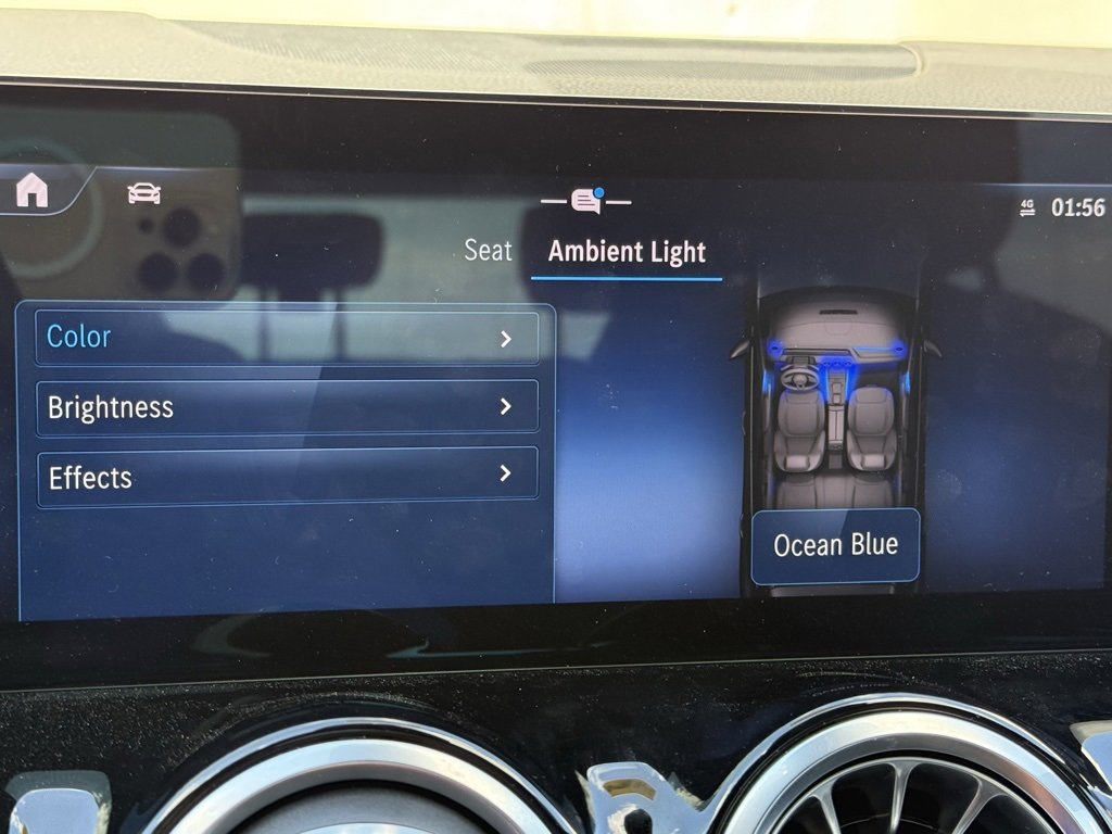 Used 2025 Mercedes-Benz GLA 250 image 11