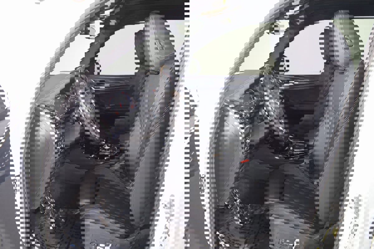 Used 2023 BMW X3 M40i image 12