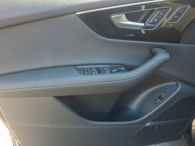 New 2027 Audi Q8 Premium Plus AWD/4WD image 8