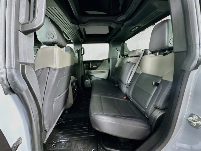 Used 2025 GMC Hummer EV 2X AWD/4WD image 26