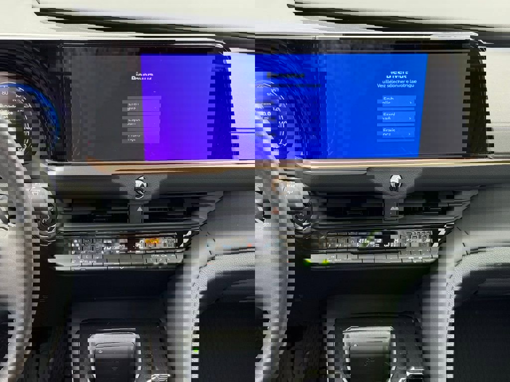 Used 2025 Toyota Crown Signia image 19