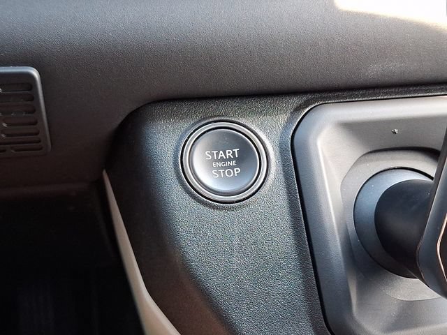 Used 2024 Land Rover Defender 110 S AWD/4WD image 24