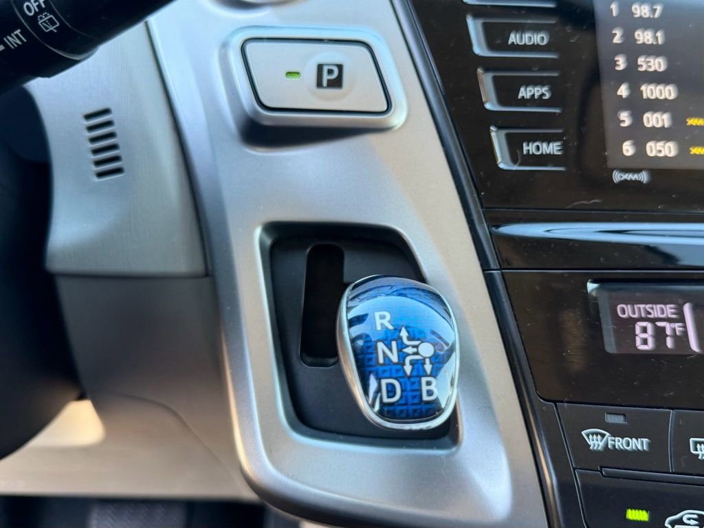 Used 2017 Toyota Prius V Three image 26