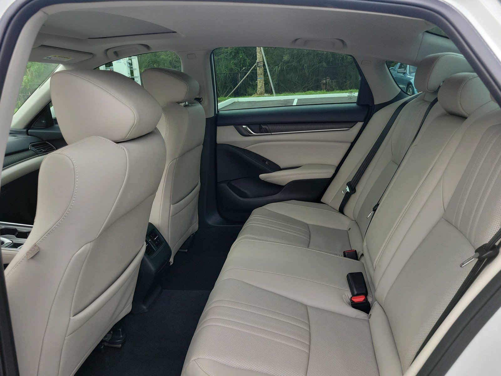 Used 2020 Honda Accord EX-L image 28