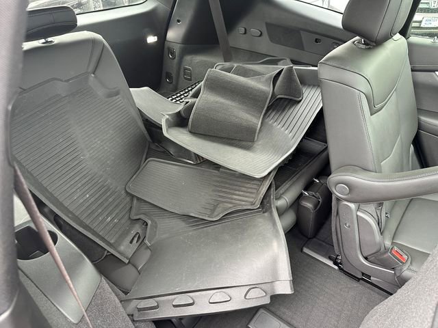 Used 2024 Cadillac XT6 Sport w/ Technology Package image 11