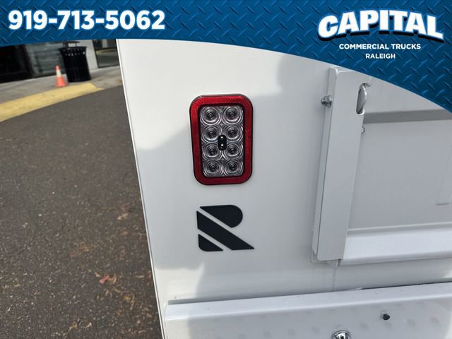 New 2026 Ford F250 XL w/ XL Chrome Package image 15