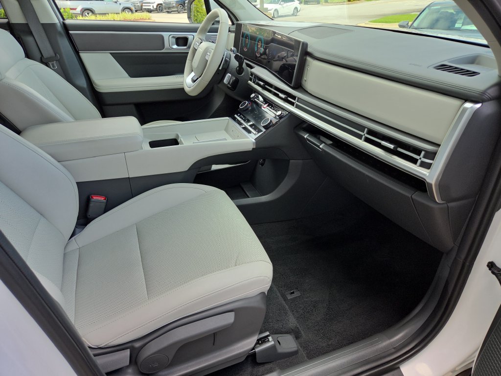 New 2026 Hyundai Santa Fe SEL FWD image 35