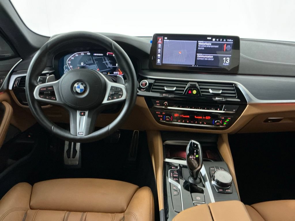Certified 2023 BMW M550i xDrive w/ Executive Package AWD/4WD image 9