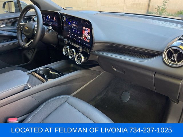 Used 2024 Chevrolet Blazer EV LT AWD/4WD image 30