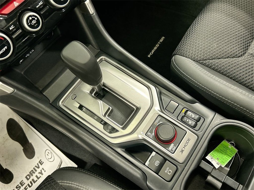 Used 2020 Subaru Forester Premium image 17