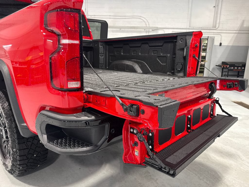 New 2026 Chevrolet Silverado 2500 ZR2 AWD/4WD image 48
