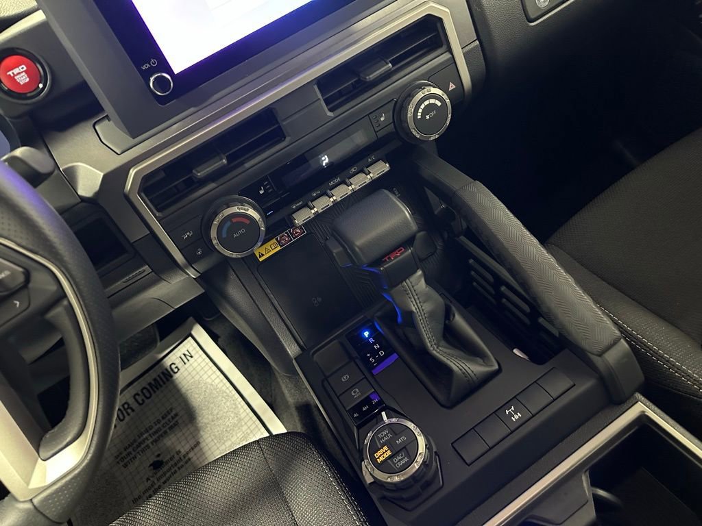 Used 2025 Toyota 4Runner TRD Off-Road image 37