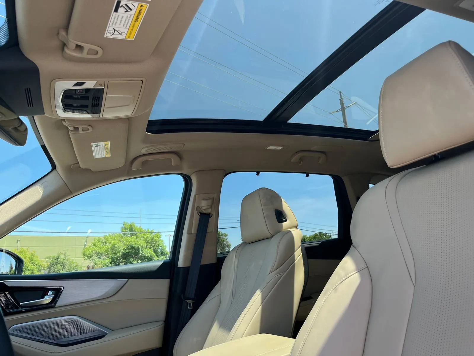 Used 2025 Acura MDX SH-AWD w/ Technology Package image 21