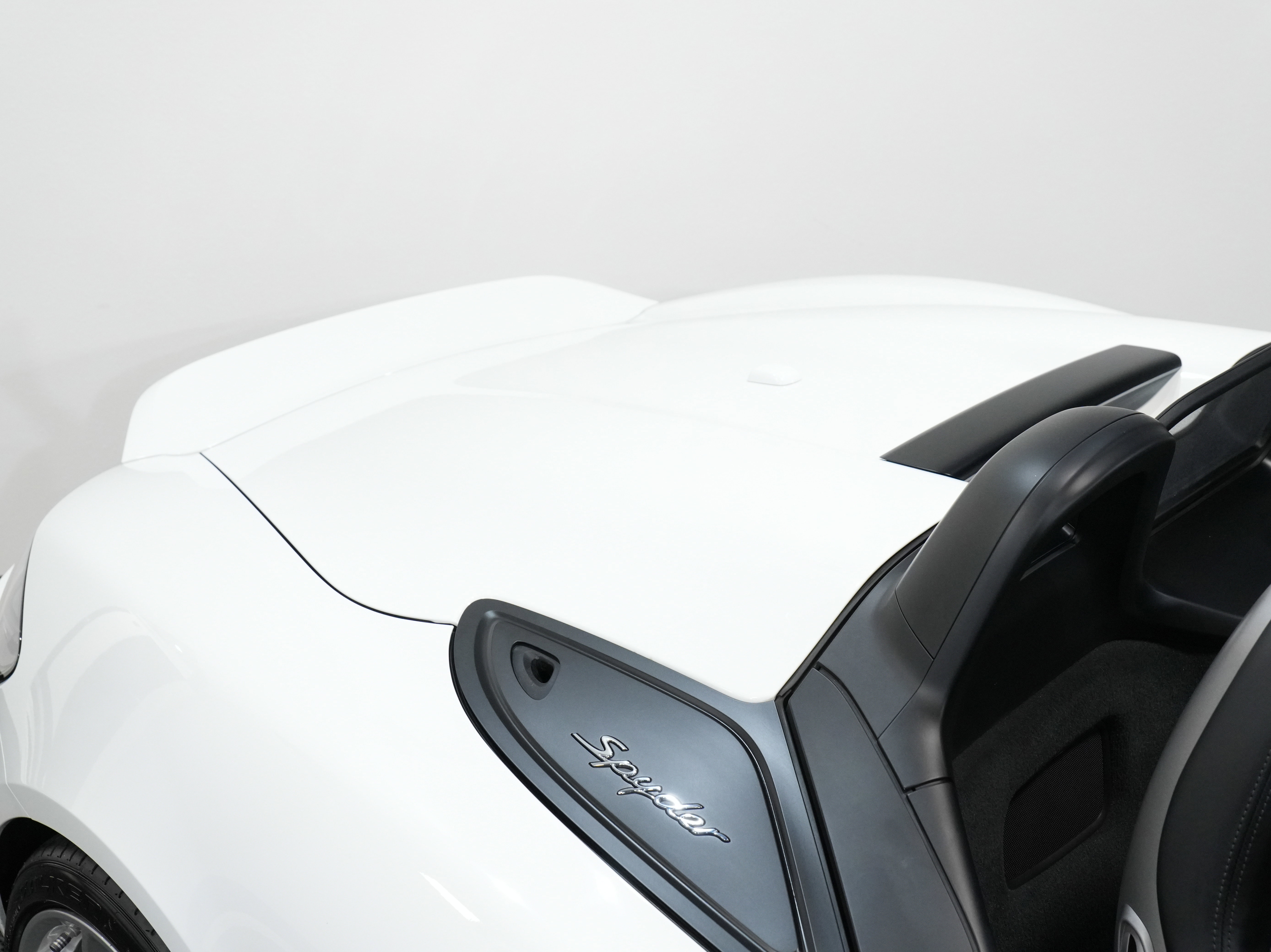 Used 2021 Porsche 718 Boxster Spyder image 17