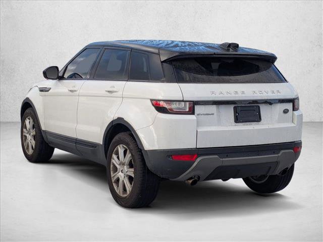 Used 2017 Land Rover Range Rover Evoque SE Premium image 7