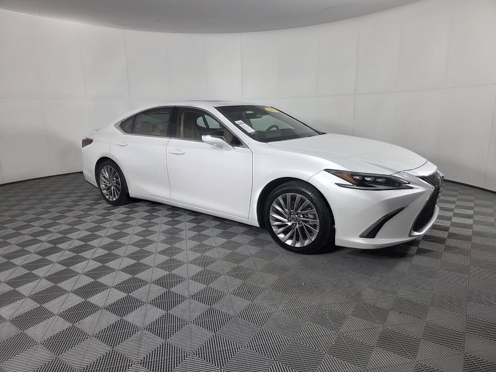Used 2023 Lexus ES 350 Ultra Luxury w/ Accessory Package (Z1) FWD image 2