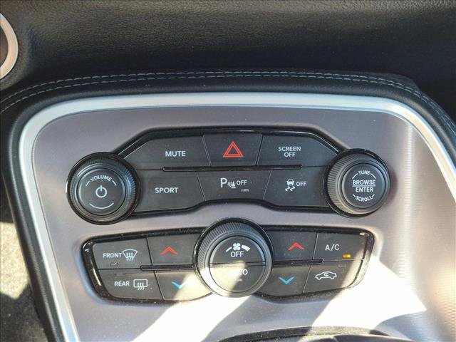 Used 2022 Dodge Challenger GT AWD/4WD image 15