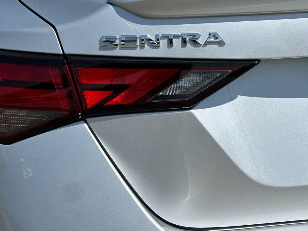 Used 2020 Nissan Sentra S FWD image 24