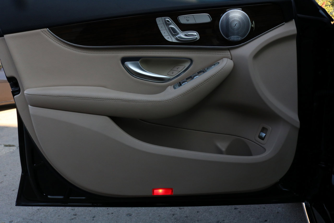 Used 2015 Mercedes-Benz C 300 4MATIC Sedan image 12